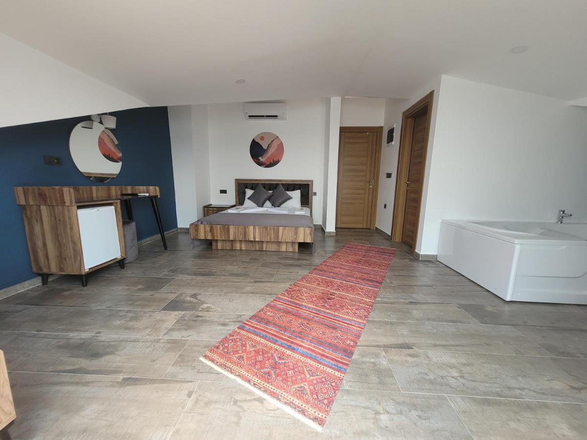 Olimpia Hotel Фетие Екстериор снимка